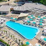 Easyatent Mobile Bijela Uvala 假日公园 4*