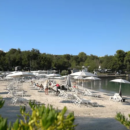 Village de vacances Easyatent Mobile Bijela Uvala 4*