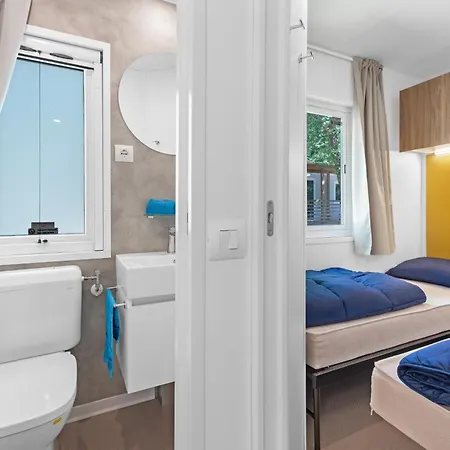 Easyatent Mobile Bijela Uvala 4*