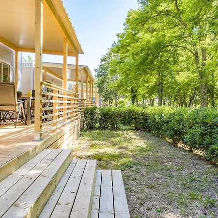 Easyatent Mobile Bijela Uvala Üdülőpark 4*