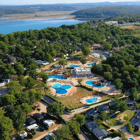Holiday park Easyatent Mobile Bijela Uvala 4*