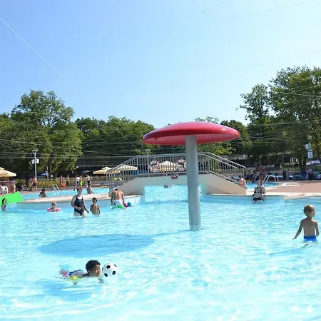 Easyatent Mobile Bijela Uvala Holiday park